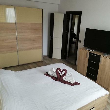 Coresi Isaran 35 Appartement Braşov Buitenkant foto