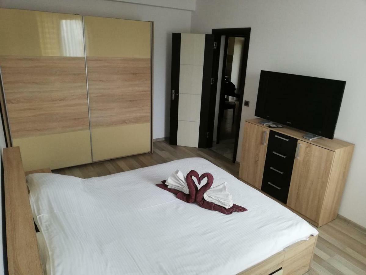 Coresi Isaran 35 Appartement Braşov Buitenkant foto